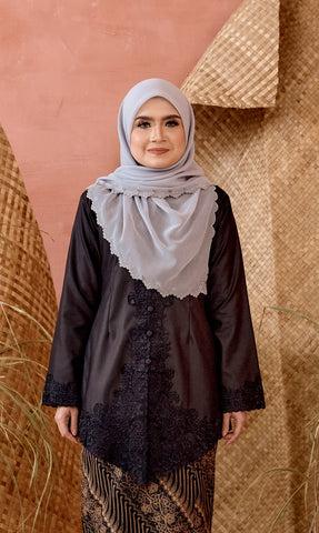 KEBAYA SARA BLACK (TOP)