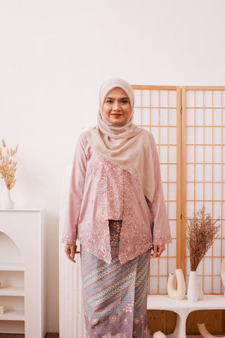 KEBAYA KAYLA CREPE PINK (TOP ONLY)