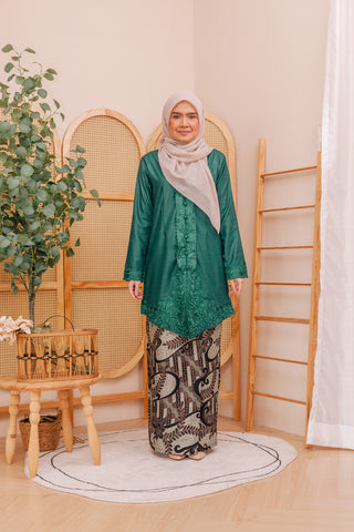 KEBAYA MARIA EMERALD GREEN (SET)