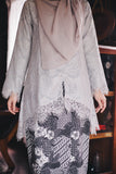 KEBAYA LAILA LIGHT GREY