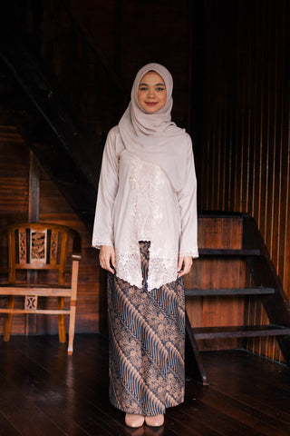 KEBAYA KASEH IVORY (SET)